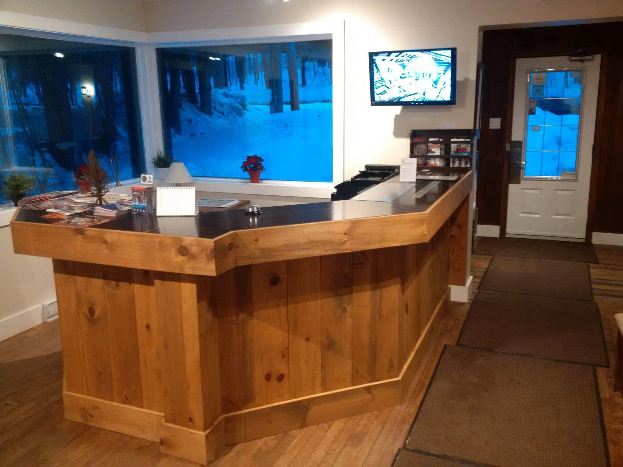 Auberge Sauvignon Mont-Tremblant Eksteriør bilde
